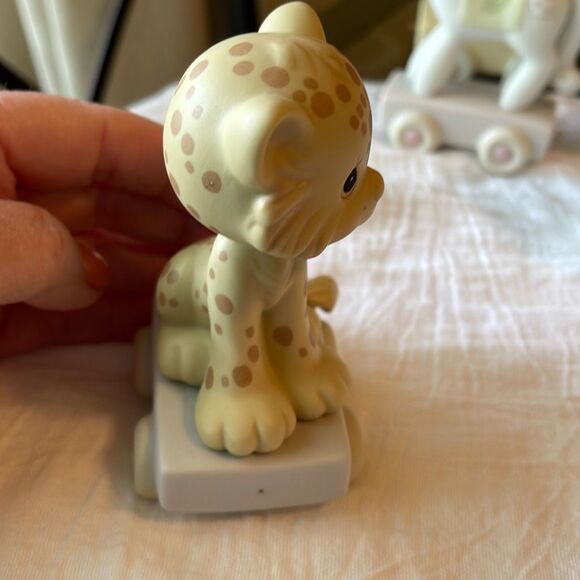 Vintage 1987 Precious Moments Birthday Train 7th Birthday Leppard. - Picture 6 of 8